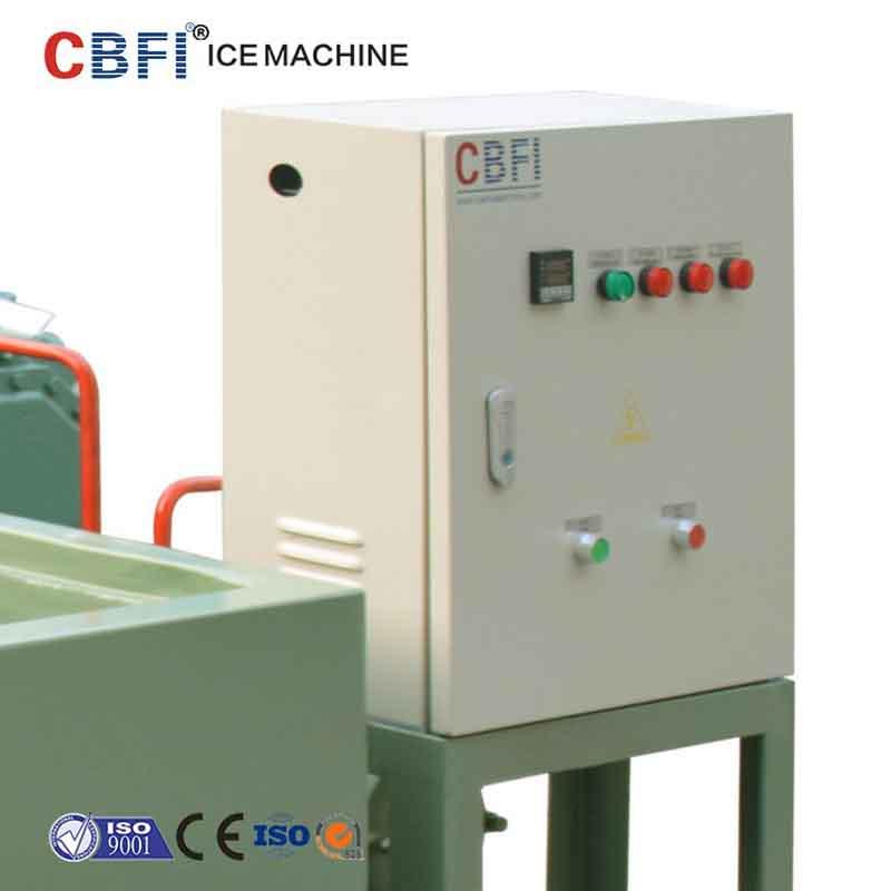 آلة تصنيع قوالب الثلج CBFI BBI50 5 طن في اليوم تستخدم R404A